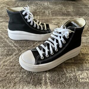 Like New Converse All Star Move High Top Sneakers Black/White Women’s 9